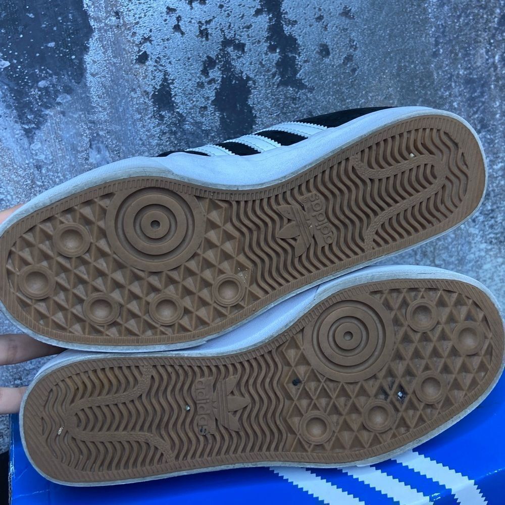 Adidas Seeley XT Sneakers Size 5 - Picture 11 of 12
